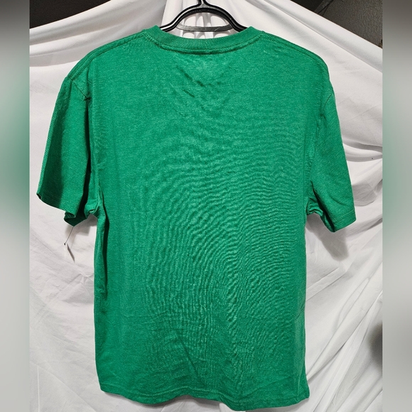 What the Elf Christmas Graphic Tee NEW - Picture 3 of 3